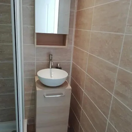 Maison Cosy 30 M², Jardin Clos * 칼라이스
